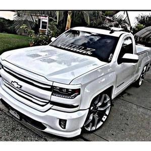 Meet your Posher, Larry